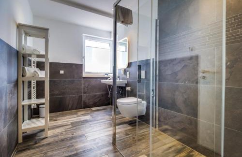 Grossposna Apartment | LAGOVIDA Kapitänskajüte d am Störmthaler See