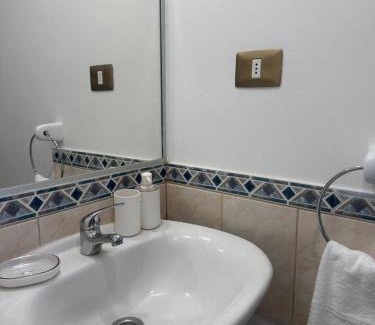 Los Angeles Apartment | Laguna Esmeralda 2D