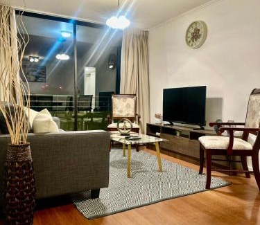 Los Angeles Apartment | Laguna Esmeralda 2D