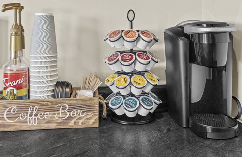 Houghton Cabin | Lake Access Cabin with Hot Tub, Trail Access, Sauna – Across the lake from MTU