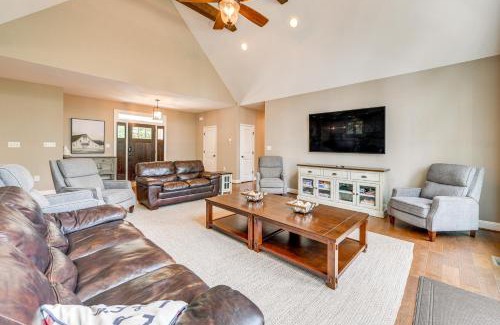 Bumpass House | Lake Anna Home with Dock and Private Shoreline!