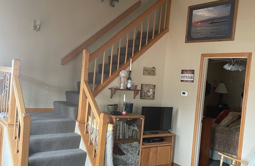 Ashtabula Cottage | Lake Cottage