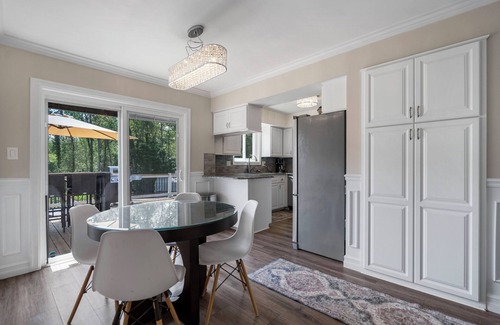 Waterford House | Lake Escape with Wellness Room