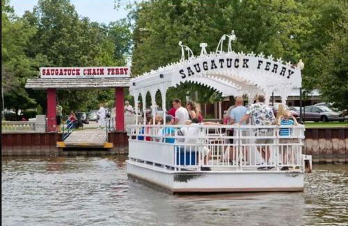 Saugatuck House | Lake front condo with pool access walking distance to downtown Saugatuck