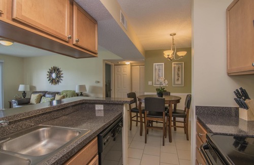 Brandon Condo | Lake Front - Ground Level - 2 bedroom 2 bath