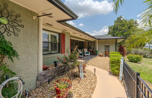 Mount Dora House | Lake front home directly on Lake Dora. Enjoy the sunrise/sunsets from the dock