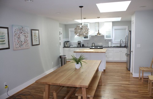 Cadiz House | Lake front peace - Trinity Lake House