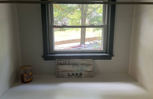 Jones Mills House | Lake front property with cabana on Lake Catherine. 20 minutes from Casino.