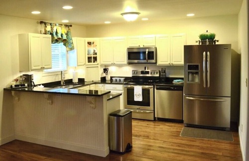 Dandridge House | Lake front & Smokey Mtn views sleeps 17. Weddings and large family gatherings.