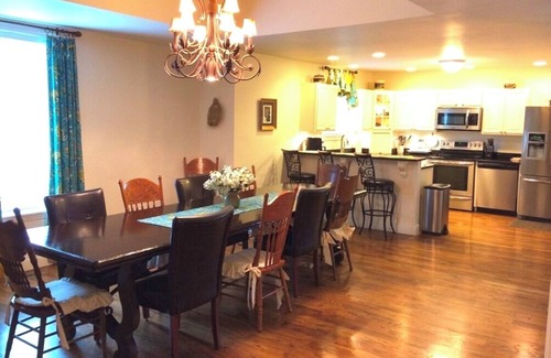 Dandridge House | Lake front & Smokey Mtn views sleeps 17. Weddings and large family gatherings.