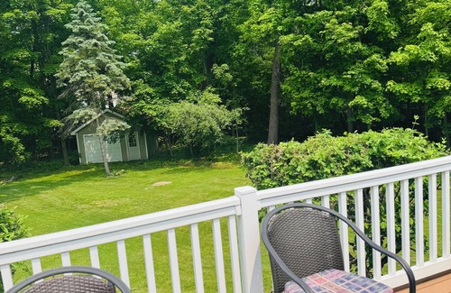 Lake Geneva House | Lake Geneva Retreat - 4-bedroom House with Pool