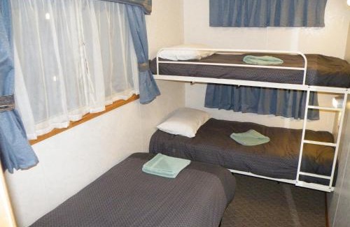 Hamilton Resort | Lake Hamilton Motor Village and Caravan Park