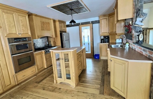 Lac-Megantic House | LAKE HOUSE