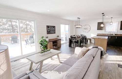 Ashfield-Colborne-Wawanosh House | Lake House with private beach on Lake Huron, 4 bed, 2 bath - all season.