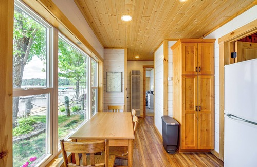 Nisswa Cabin | Lake Hubert Cabin w/Private Deck + Boat Dock