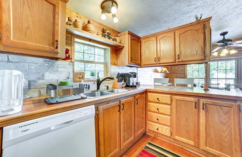 Northeastern Michigan Cabin | Lake Huron Cozy Cabin Escape w/Sauna, Fire Pit, and Private Waterfront Access