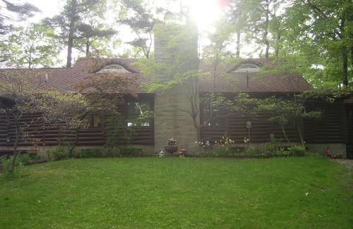 Muskegon Cottage | Lake Michigan 1945 Log Cabin Cottage Home North Muskegon Private Sandy Beach