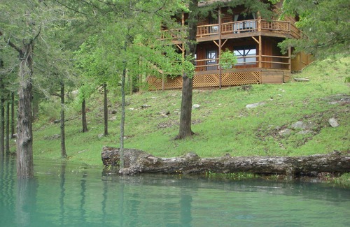 Sylvan Shores Cabin | Lake Shore Cabin on Beaver Lake Waterfront with Boat Dock w/Slips
