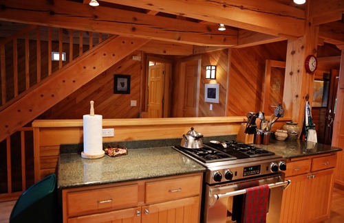 Washburn House | Lake Superior Beachfront, 4+ Bedrooms, Spectacular Timberframe Home