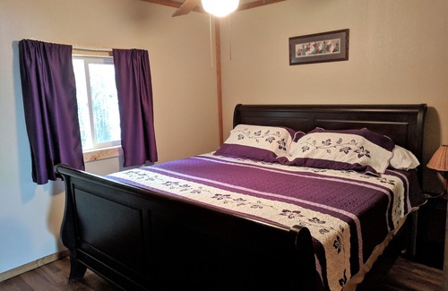Au Train Cabin | Lake Superior Lodge w/Private Lakefront Large Deck, Island Views, Pictured Rocks