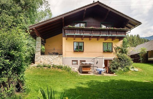 Weissenbach Apartment | Lake view - App. with 2 bedrooms; shower, WC - Abenteuerhof Schiefer