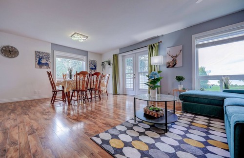 Keswick House | Lake View Cottage-Beach,Campfire,BBQ,Kayat,Park,WingSurf