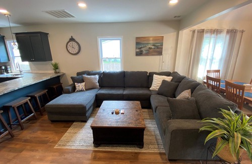 Saratoga Springs House | Lake view Home