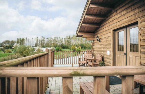 Old Leake Cottage | Lake View Lodges - 25072
