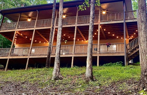 Penrod Cabin | Lake View w/ Dock, Game Room, Fire Pit, & Kayaks