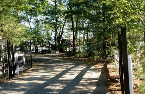 Gilford Cabin | Lake Winnipesaukee-Waterfront, with own private beach, Gilford - sleeps 5