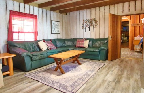 Cadiz Cabin | Lakefront Cabin - 3BR 2BA - All Season Lake Views!
