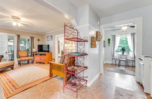 New Braunfels House | Lakefront Cottage in Clear Springs with Deck and Patio