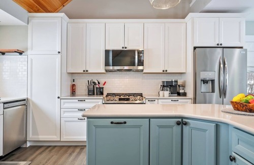 Holcomb House | Lakefront | Dock | Hot Tub | Near Boat Launch