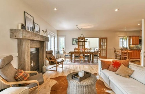 Mont-Tremblant House | Lakefront family home near Tremblant ski village