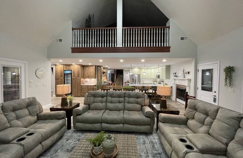 Fremont House | Lakefront Home on Jimmerson Lake, Hot Tub, Game Room, & Heated Pool