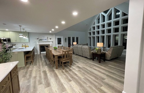 Fremont House | Lakefront Home on Jimmerson Lake, Hot Tub, Game Room, & Heated Pool