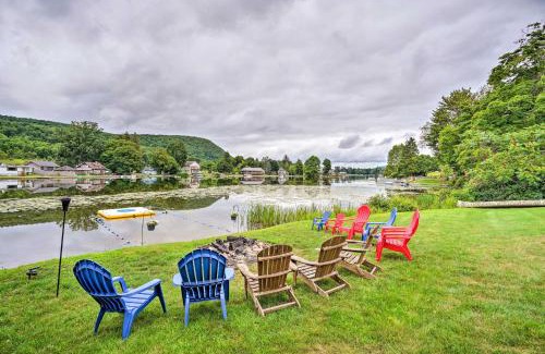 Homer House | Lakefront Homer Abode with Patio and Backyard!