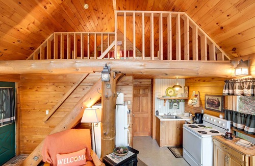 Hill Cabin | Lakefront Ogema Vacation Rental Cabin w/Fire Pit!