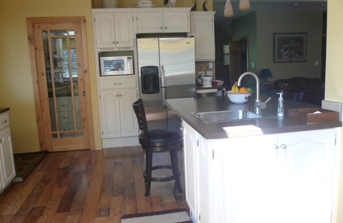 Okanagan-Similkameen Cabin | Lakefront Paradise In Tulameen, Bc!