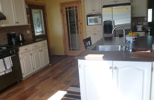 Okanagan-Similkameen Cabin | Lakefront Paradise In Tulameen, Bc!