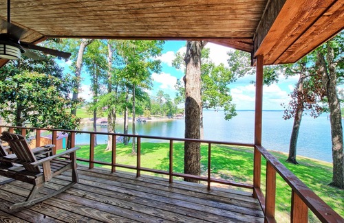 South Toledo Bend Cabin | Lakefront, pet friendly, cabin with spectacular views on South Toledo Bend.