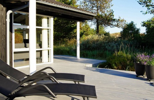 Aalbaek House | Lakefront Retreat - By Traum Ferienwohnungen