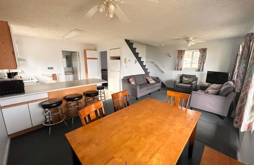 Eagle Lake Cabin | Lakefront Retreat Cabin 5: Sleeps 10 Private Dock Firepit Kayaks Porch