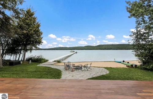 Empire House | Lakefront Retreat on Glen Lake with Sandy Beach and 200ft dock