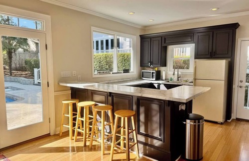 Milledgeville House | Lakefront Retreat with Pool and Room For Everyone!