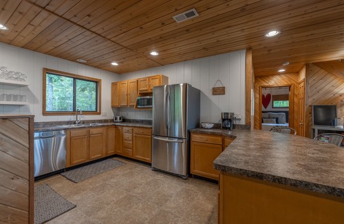 Innsbrook Ski Chalet | Lakefront Sanctuary by Innsbrook Vacations!