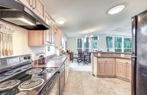Lake Roesiger House | Lakefront Snohomish Home ~ 13 Mi to Historic Dtwn