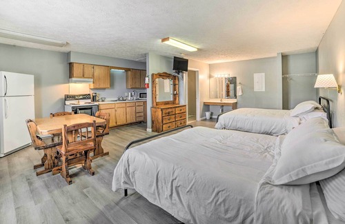 Cadiz Apartment | Lakefront Studio w/ A/C, Near National Forest