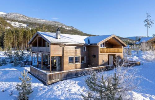 Kviteseid House | Lakehouse - 14p - With Sauna & By the Water