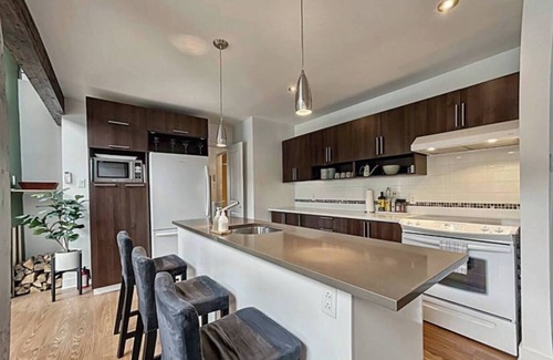 Amherst House | Lakeside Lodge at Tremblantnn